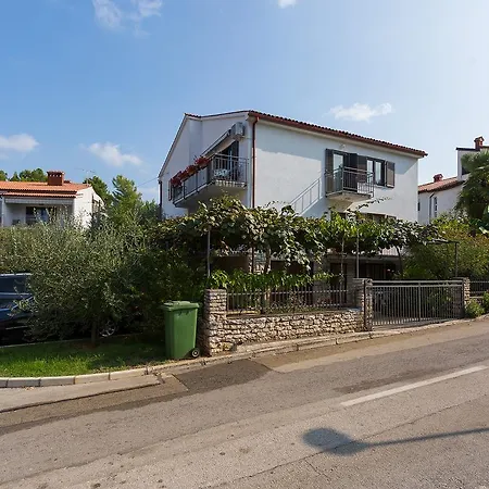 Luce Apartman Porec